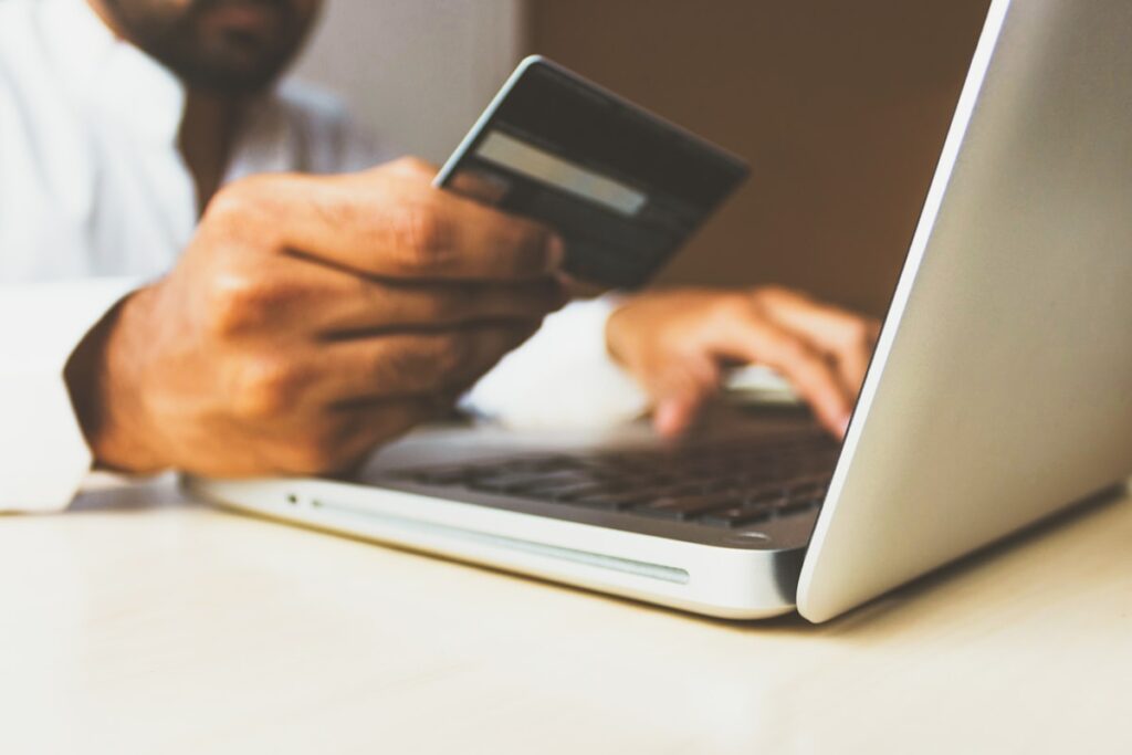 Cómo reducir las comisiones bancarias